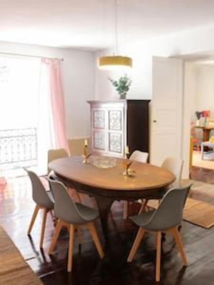 サンティアゴ・デ・コンポステーラApartamento Exclusivo En Zona Monumentalアパートメント エクステリア 写真
